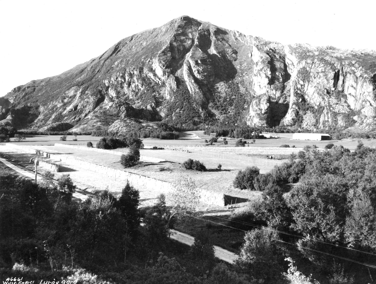 Anders Beer Wilse, Topografi