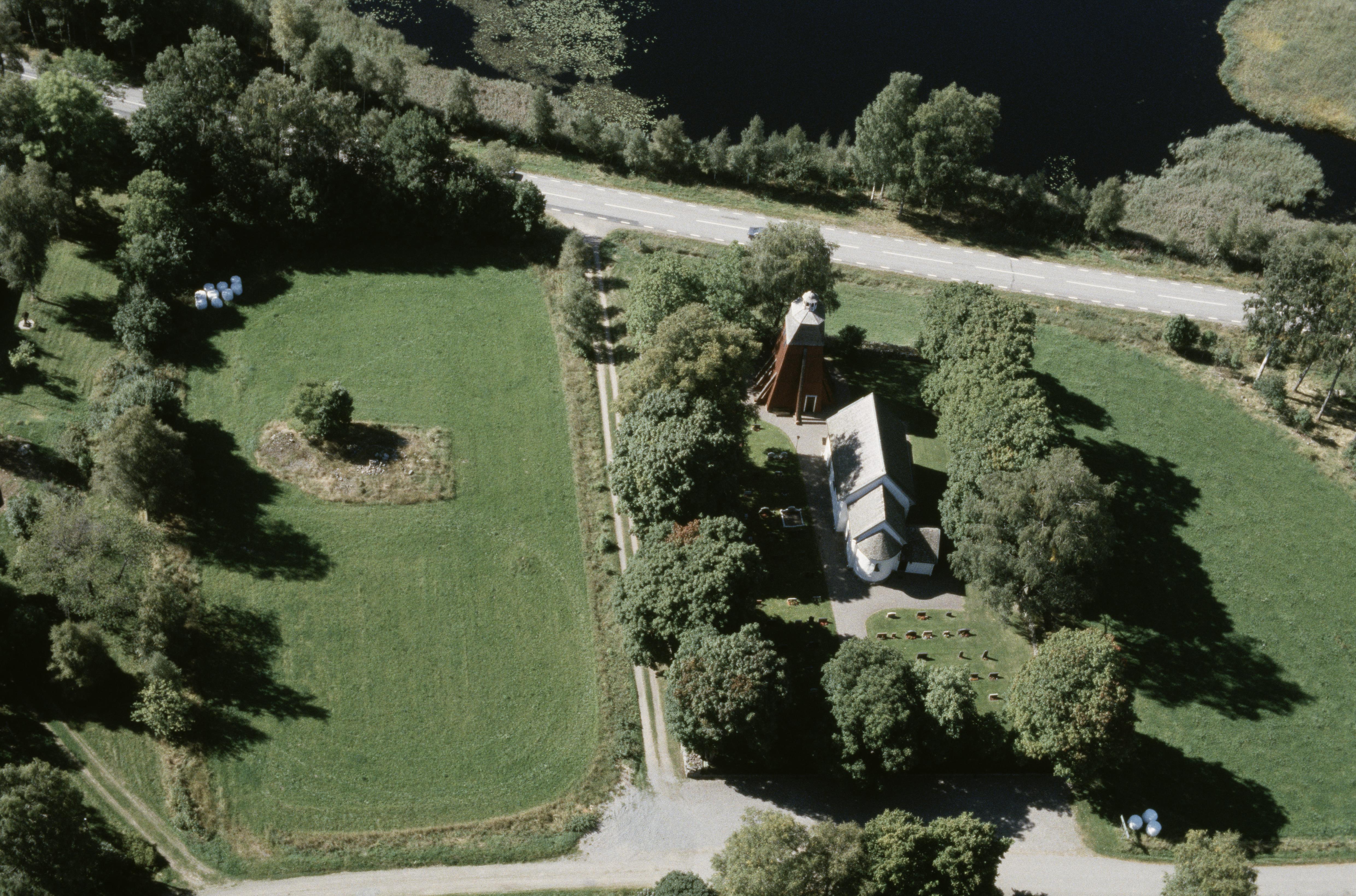 Jan Norrman, Hjärtlanda kyrka