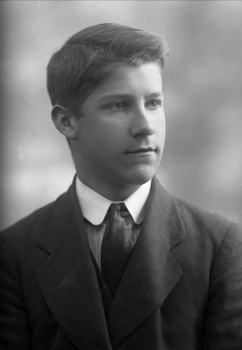 Gustav Borgen, NFB.35036