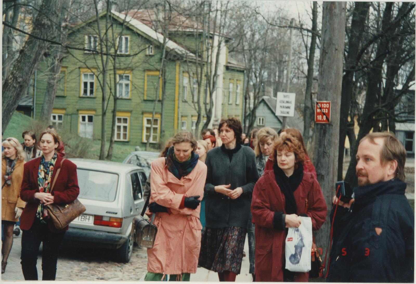 Tiiu (kujutatu) Talvistu, Opening of exhibition “Let” s go 'at TKM on 03.05.1997. Procession on Vallikrave Street.