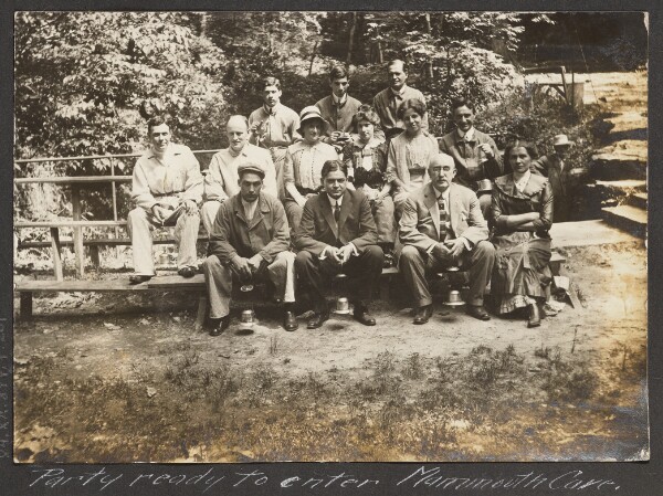 Unknown, [Party Ready to Enter. Mammoth Cave.]