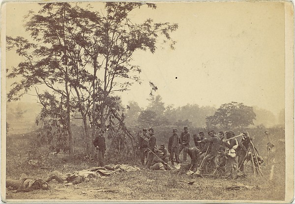 Alexander Gardner, Burying the Dead on the Battlefield of Antietam, September 1862