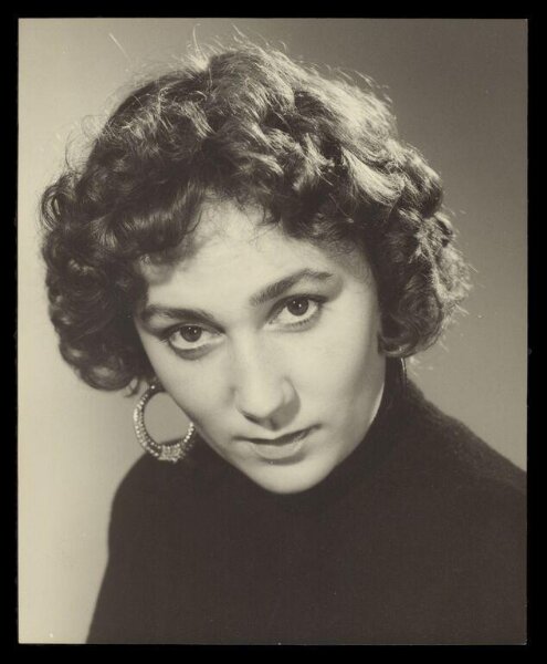 Jarvis, Don, Portrait of a Woman with Large Hoop Earrings