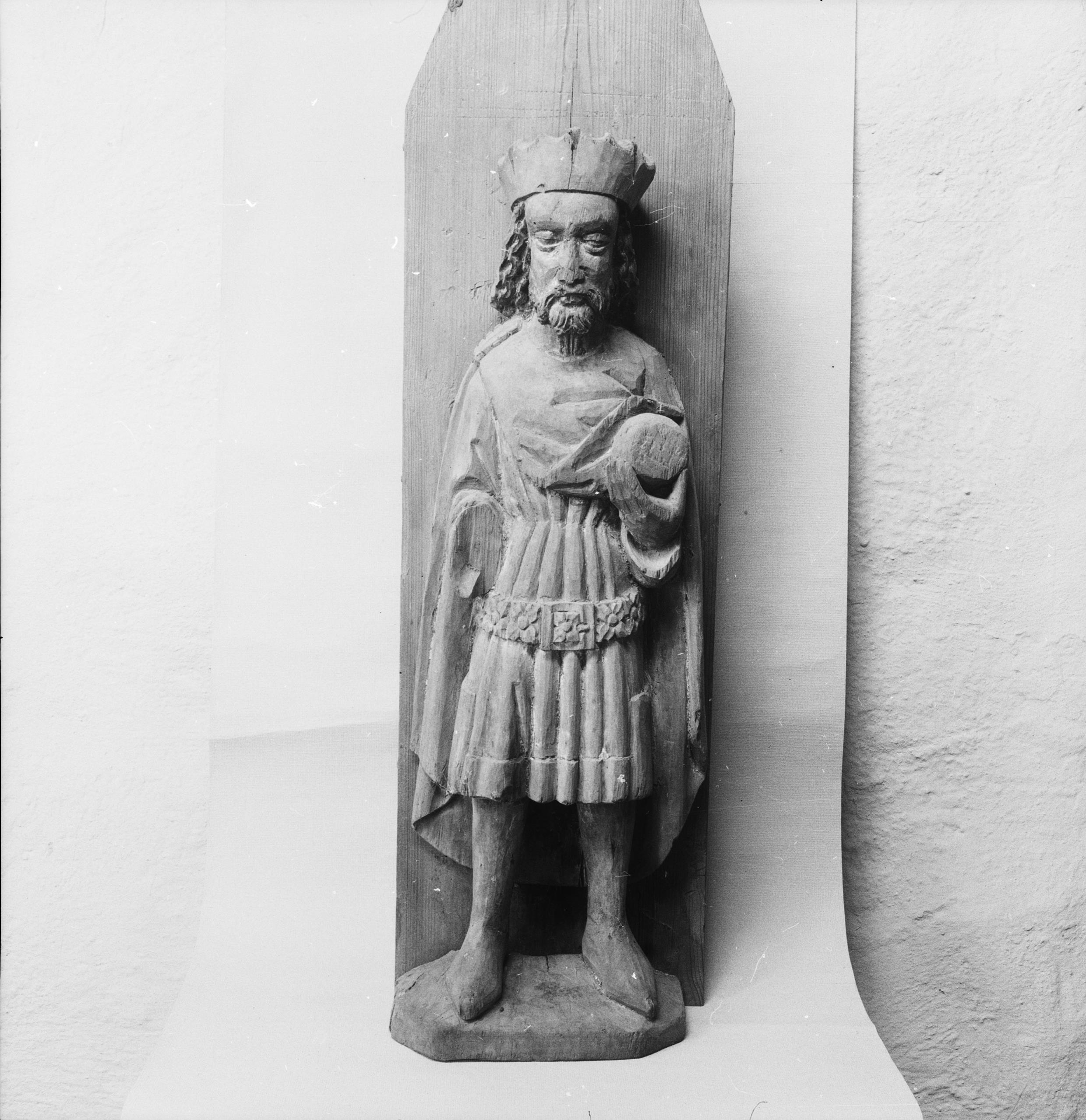 Nils Lagergren, Rö kyrka