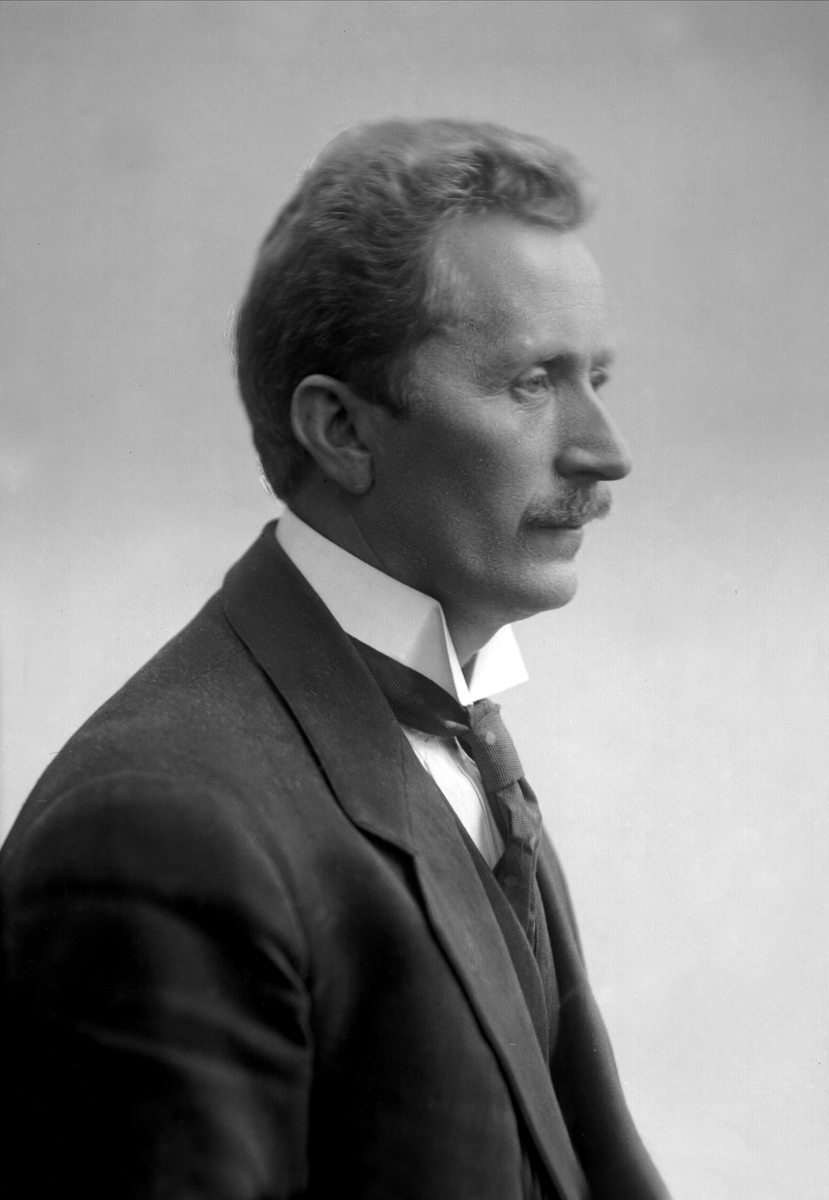 Gustav Borgen, NFB.00923