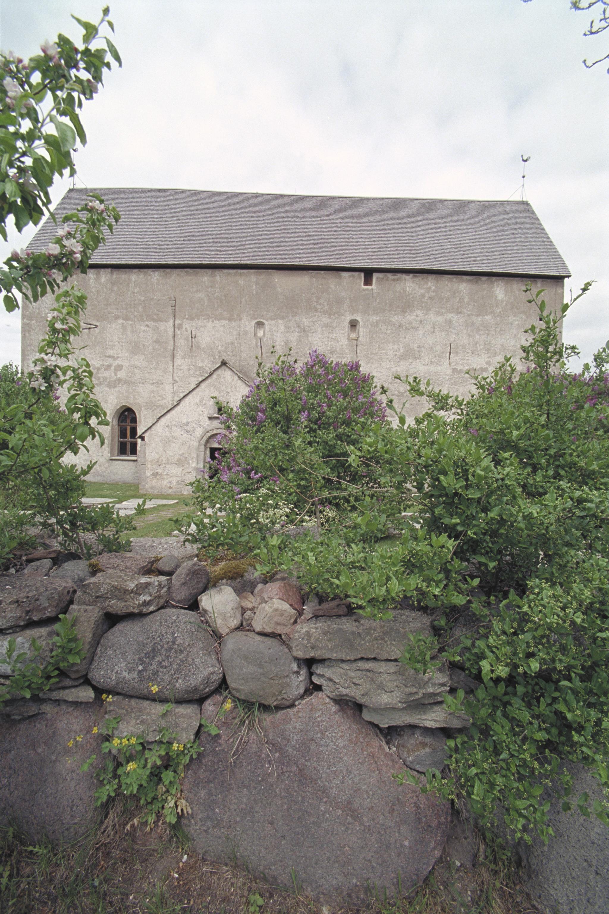Bengt A Lundberg, Källa gamla kyrka