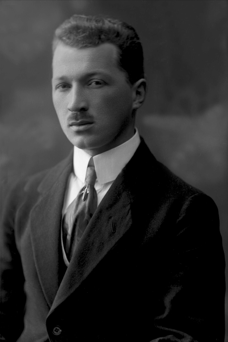 Gustav Borgen, NFB.44384