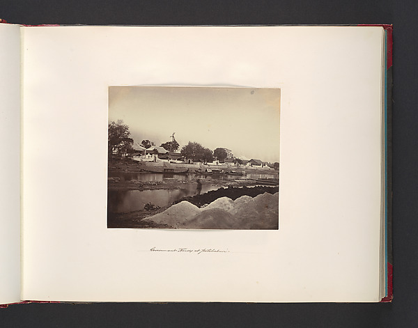 John Thomson, Government Houses at Petchaburi