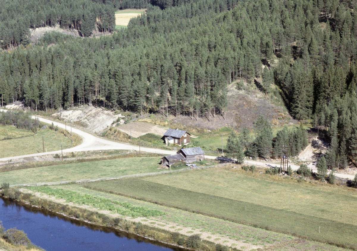 Widerøes Flyveselskap A/S, Gardsbruk