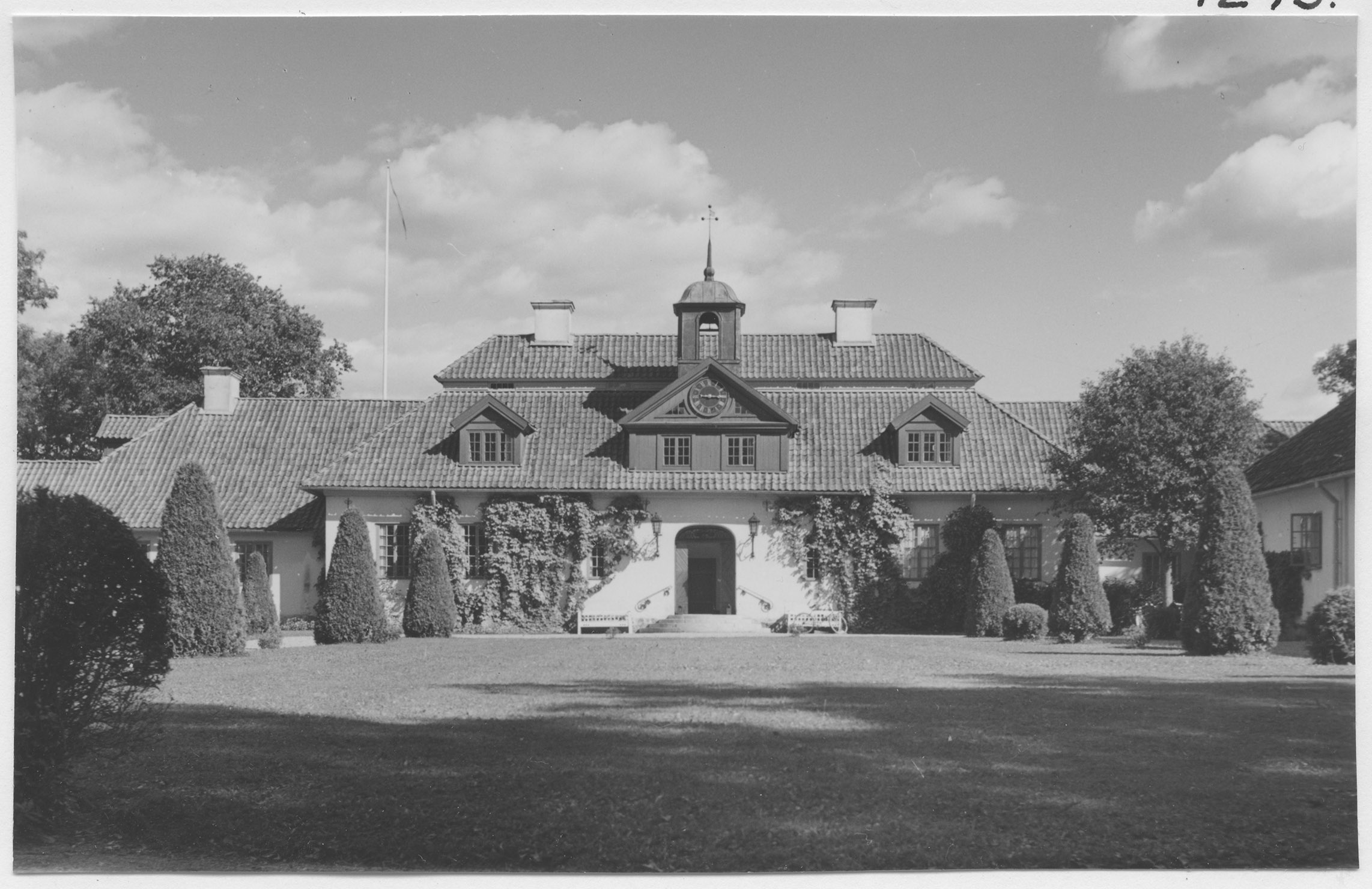 Mårten Sjöbeck, Hanebergs sätesgård