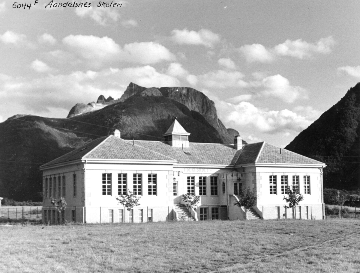 Anders Beer Wilse, Topografi