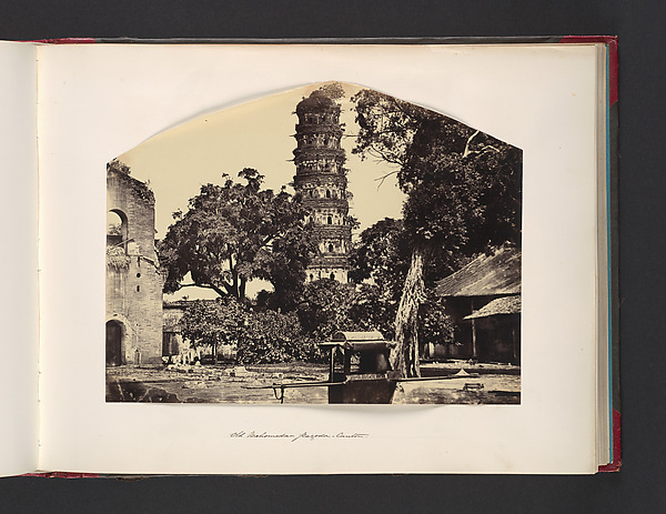 John Thomson, Old Mahomedan Pagoda. Canton