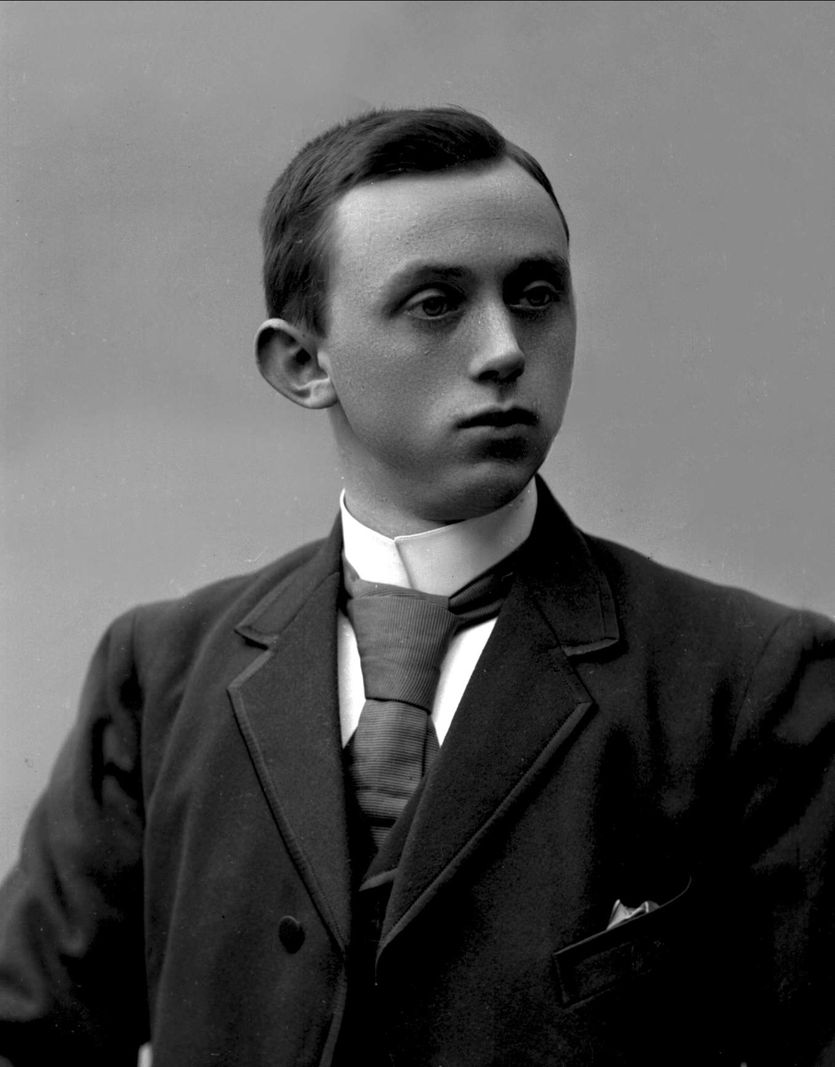 Gustav Borgen, NFB.02246