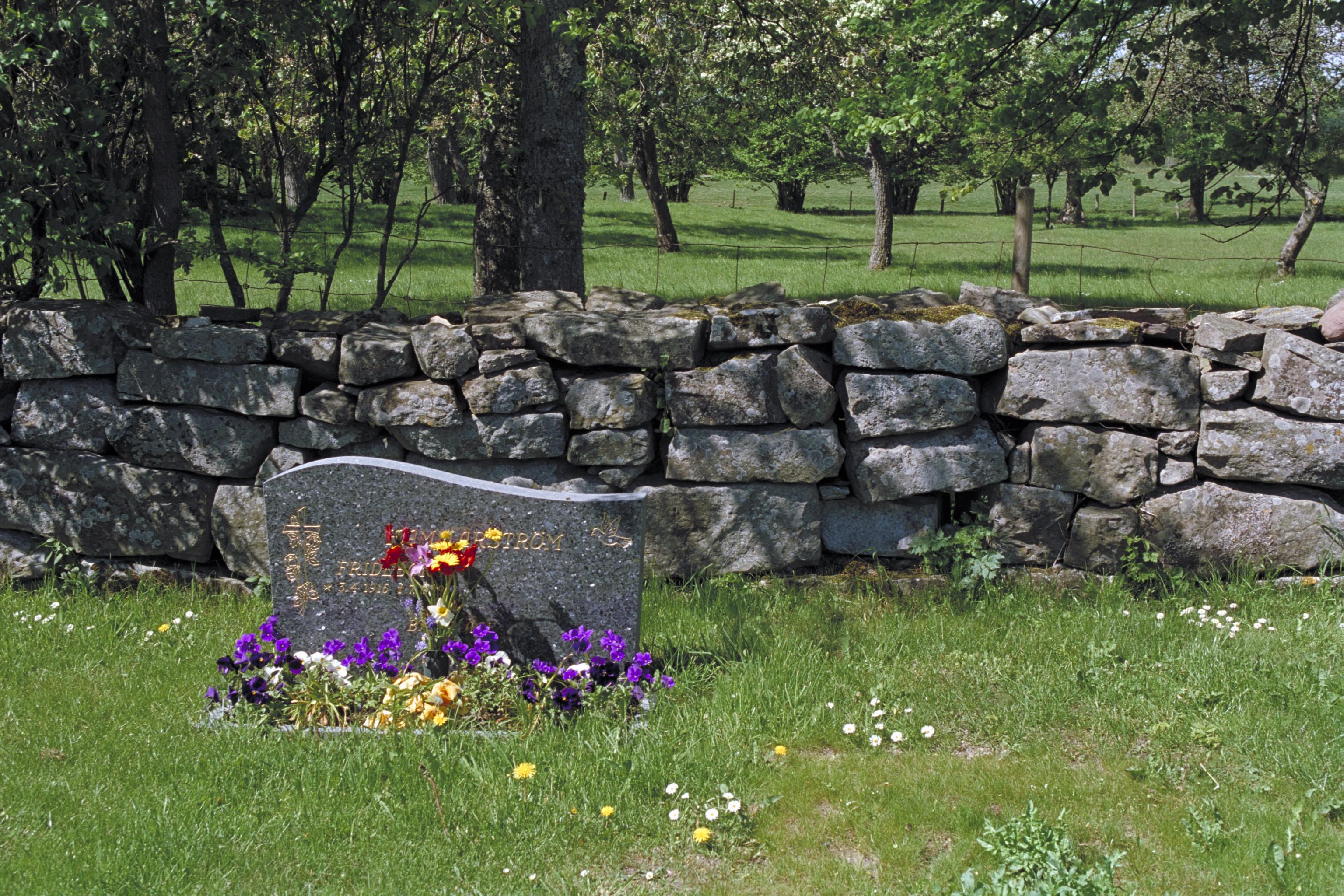 Gabriel Hildebrand, Grötlingbo kyrka
