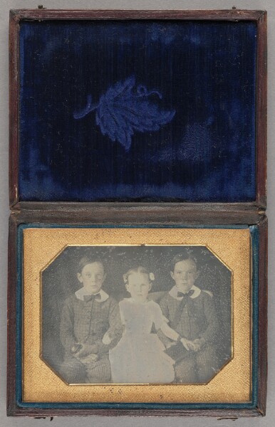 Unknown, [Portrait of Two Boys and a Girl]